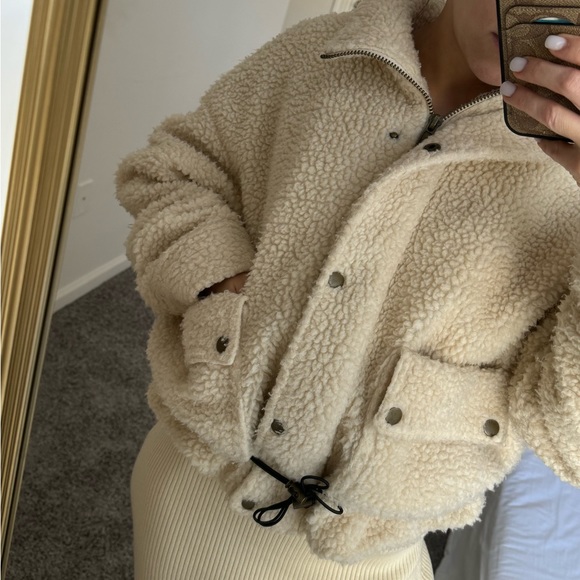 Jacket - Picture 7 of 9